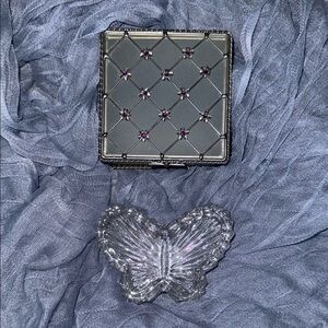 Elegant Silver Jewelry Box with Butterfly Accent